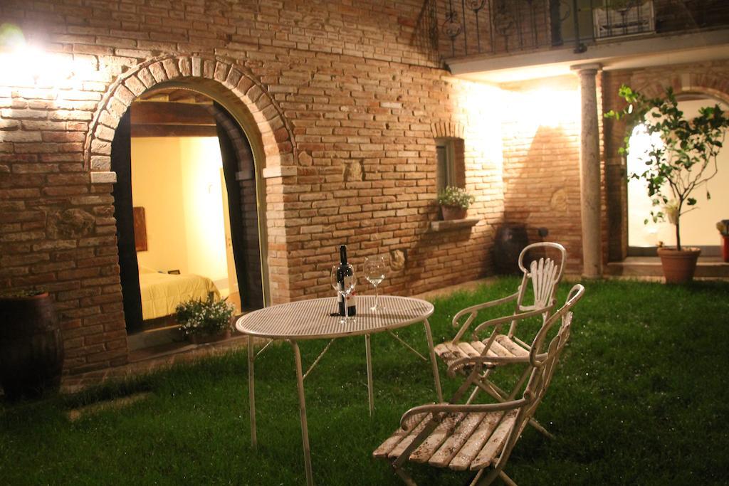 La Corte Segreta Montepulciano Ngoại thất bức ảnh